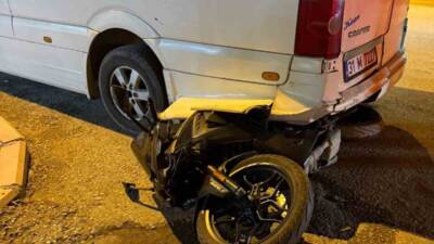 Hatay’ın Dörtyol ilçesinde meydana gelen kazada, kontrolden çıkan bir motosiklet