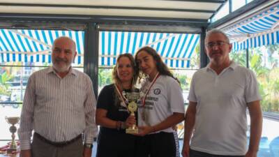 Hatay’da 5. İskenderun Körfezi Açık Deniz Yüzme Maratonu’nu tamamlayan Elif