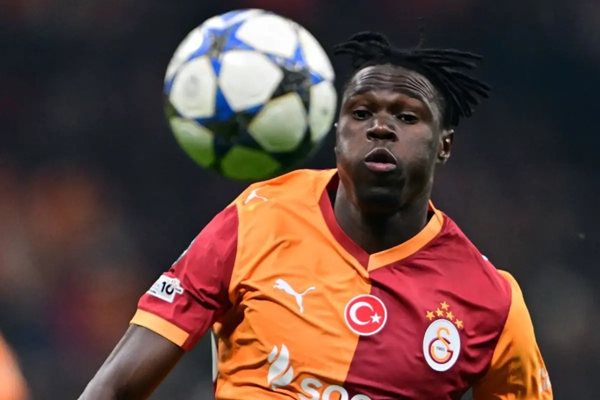 Galatasaray’ın yeni transferi Wilfried Singo, Şampiyonlar Ligi’nde gösterdiği etkileyici performansla
