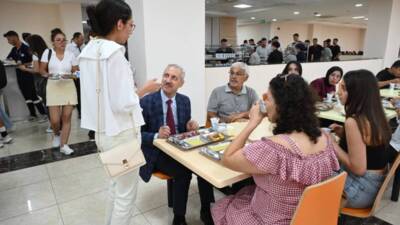 Hatay Mustafa Kemal Üniversitesi (MKÜ) Rektörü Prof. Dr. Veysel Eren,