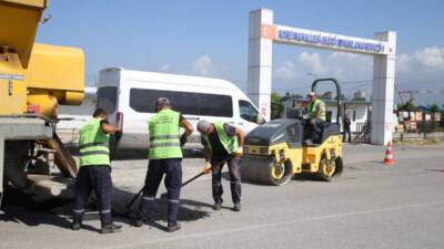 Hatay Büyükşehir Belediyesi Ulaşım Dairesi Başkanlığı ekipleri, konteyner kent sakinlerinden