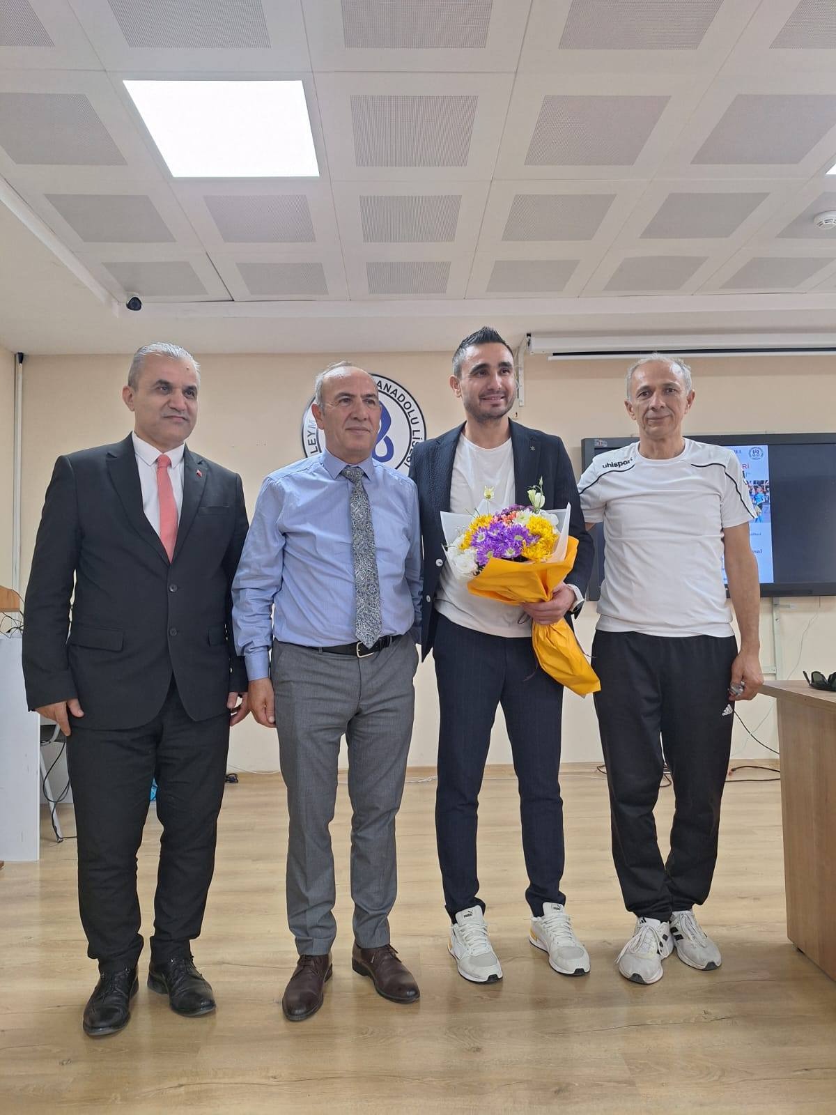 Hatay’ın Dörtyol ilçesinde yer alan ve proje okulu olarak sınavla