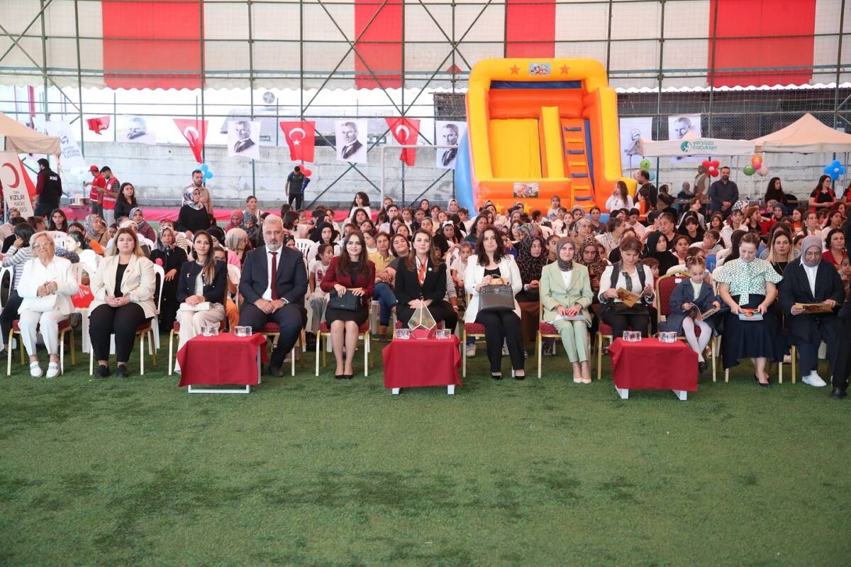 Vali Eşi Esra Masatlı: “Hedefimiz, Geleceğin Özgüvenli, Üretken ve Bilinçli