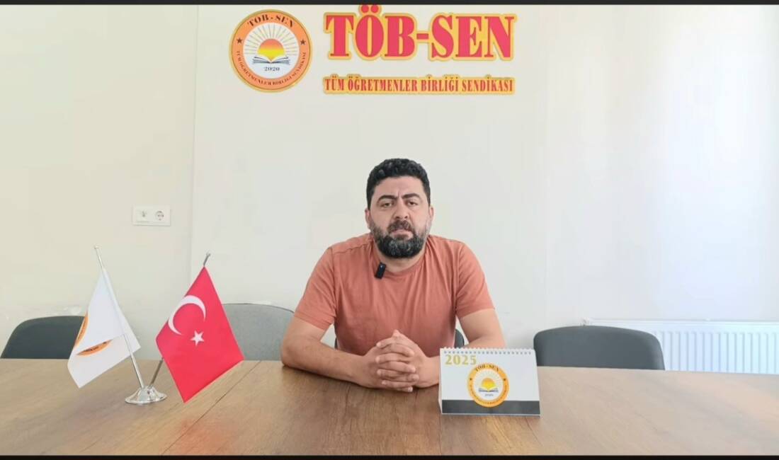 Hatay TÖBSEN’den Bakan Tekin’e tepki: ”Başka işiniz yok mu?” Milli Eğitim Bakanı Yusuf Tekin’in öğretmenlerin giyim kuşamına yönelik yasak