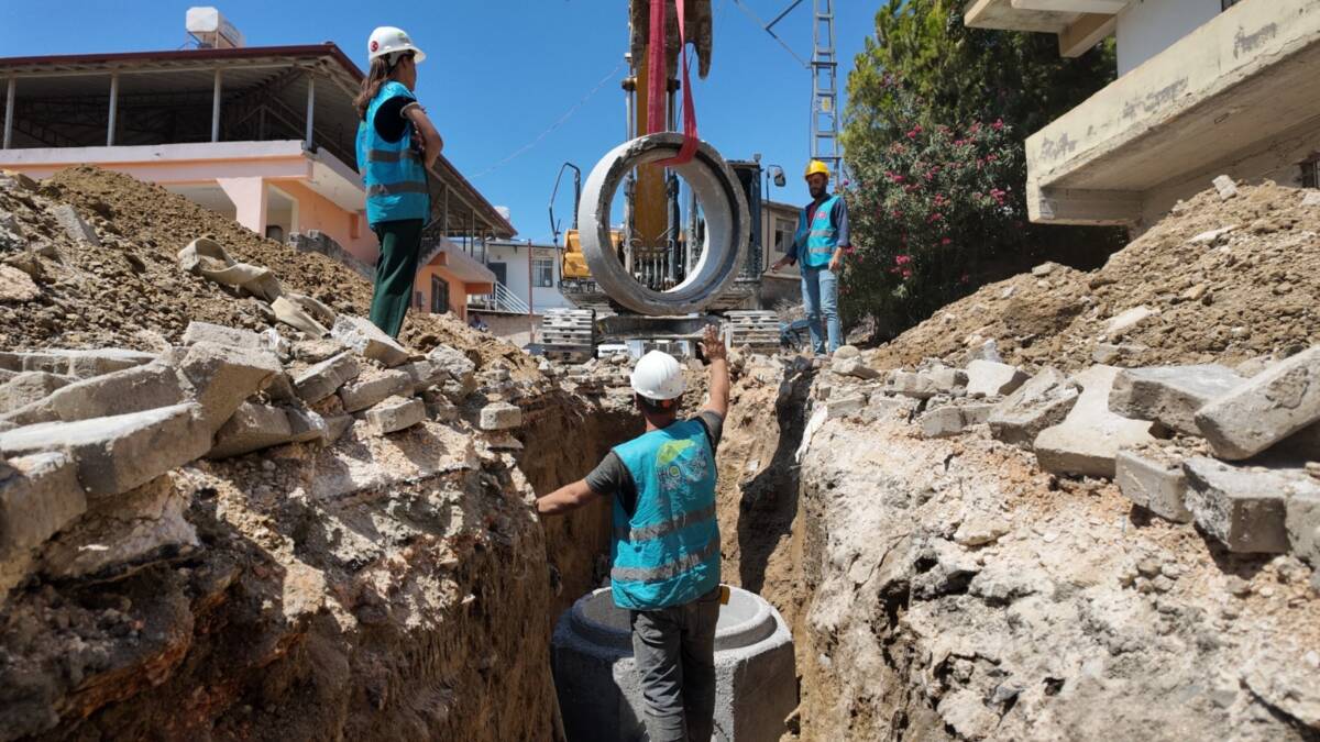 Hatay Büyükşehir Belediyesi (HBB), çevre kirliliğini önlemek, su iletimini sağlıklı
