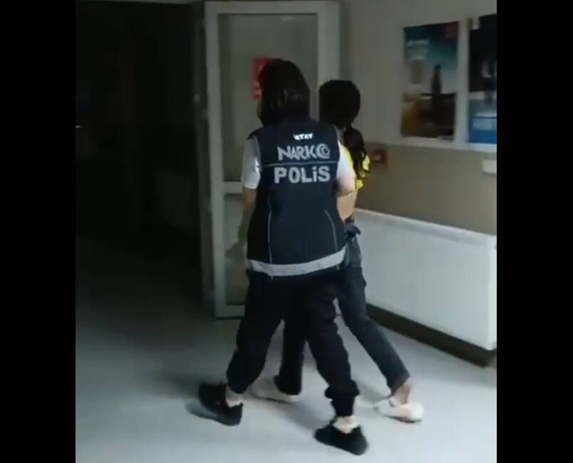 Hatay Emniyet Müdürlüğü ekipleri, kent genelinde aranan şahısların yakalanmasına yönelik