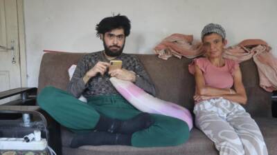 Hatay’da 3 yıla yakın süredir evden çıkmayarak sadece telefonla ve