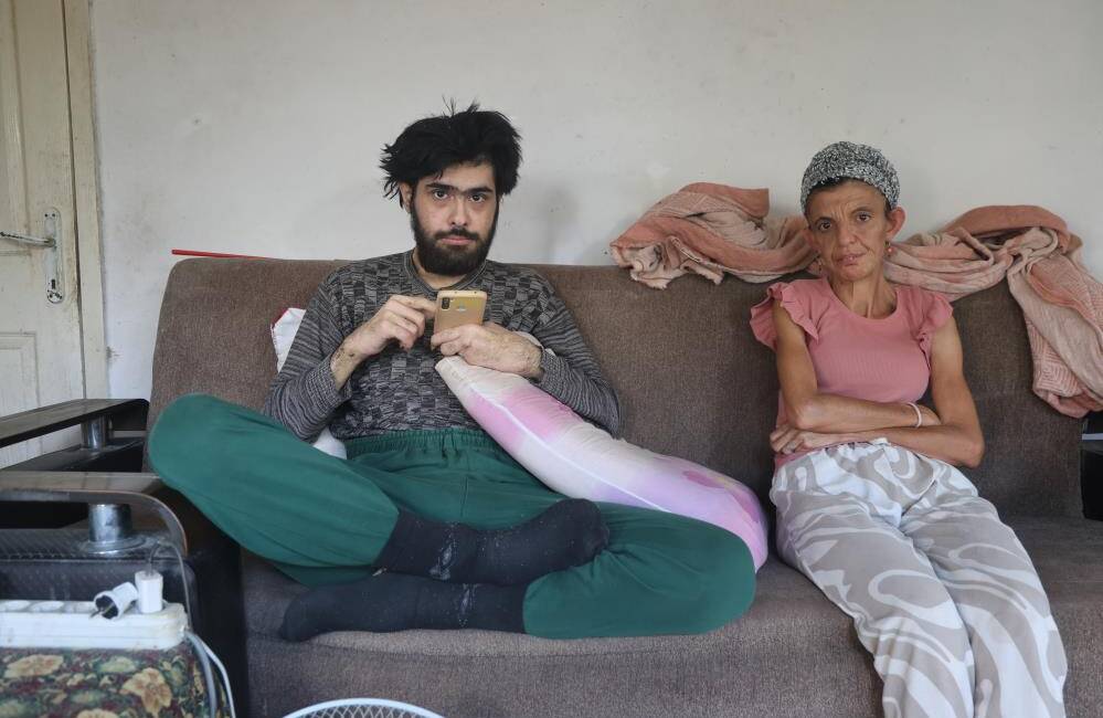 Hatay’da 3 yıla yakın süredir evden çıkmayarak sadece telefonla ve