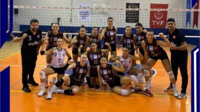 Türkiye liglerinde 2. Lig statüsünde mücadele eden Hatay’ın tek kadın