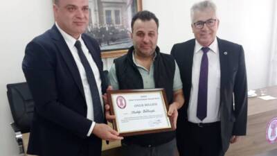 Hatay Antakya-İstiklal Caddesi’nde yıllarca manav ve iletişim sektöründeki işyerleriyle Antakyalılara