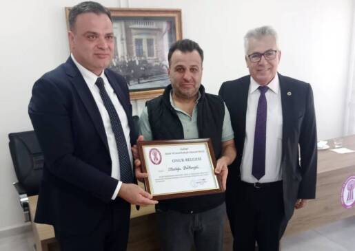 Hatay Antakya-İstiklal Caddesi’nde yıllarca manav ve iletişim sektöründeki işyerleriyle Antakyalılara