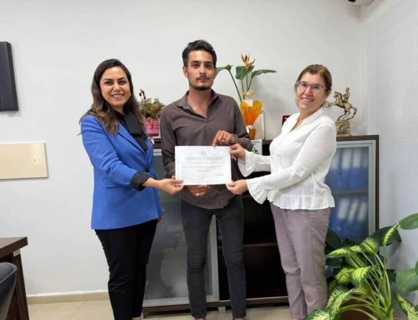 Arsuz’da Karaca’ya Teşekkür Belgesi Arsuz İlçe Sağlık Müdürlüğü’nde hafta başında anlamlı bir tören gerçekleştirildi.