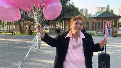 Hatay’ın İskenderun ilçesinde yaşayan 55 yaşındaki Hatice Eryaşar, meme kanserini