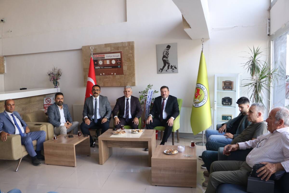 Hatay Gazeteciler Cemiyeti’nin yeni dönem yönetimi, göreve başlamasının ardından tebrik