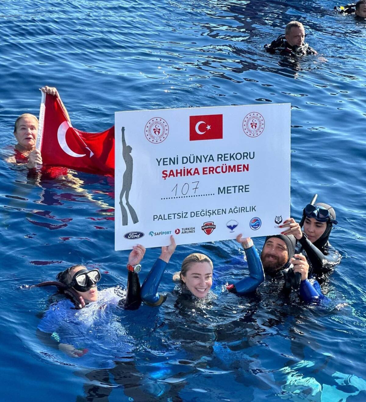 Hatay’ın fahri hemşehrisi kabul edilen milli sporcu Şahika Ercümen, kendisine