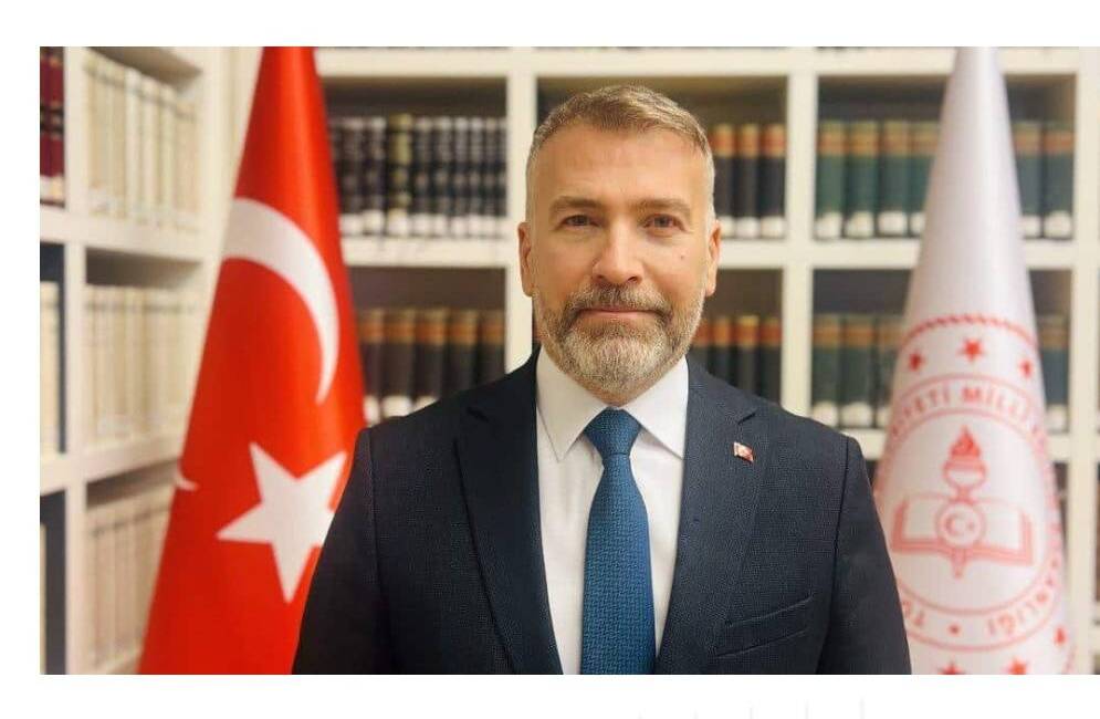 “Hataylı Prof. Dr. Cihad Demirli, MEB’de Yeniden Görevde” Hatay’ın Antakya ilçesinden olan hemşehrimiz Prof. Dr. Cihad Demirli, Cumhurbaşkanlığı