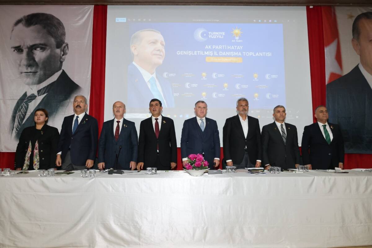 Hatay’da AK Parti teşkilatı, genişletilmiş il danışma toplantısında Altınözü Belediye