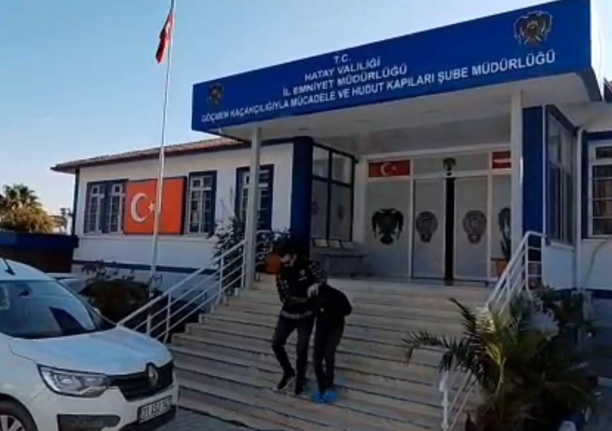 Hatay Emniyet Müdürlüğü ekipleri, Göçmen Kaçakçılığıyla Mücadele kapsamında yürüttüğü çalışmalar