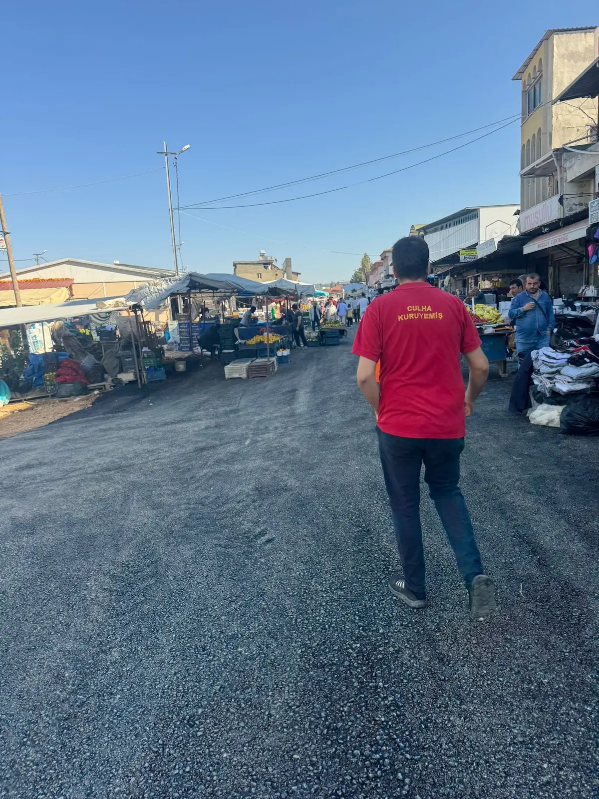 Antakya’da uzun süredir tartışma konusu olan akşam pazarı sorunu çözüme