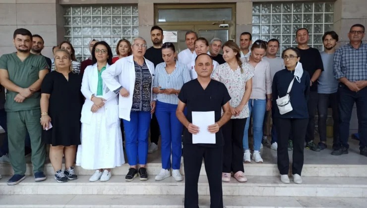 Türk Sağlık-Sen üyeleri hastane önünde seslerini duyurdu İskenderun Devlet Hastanesi önünde bir araya gelen sağlık çalışanları, Sağlık