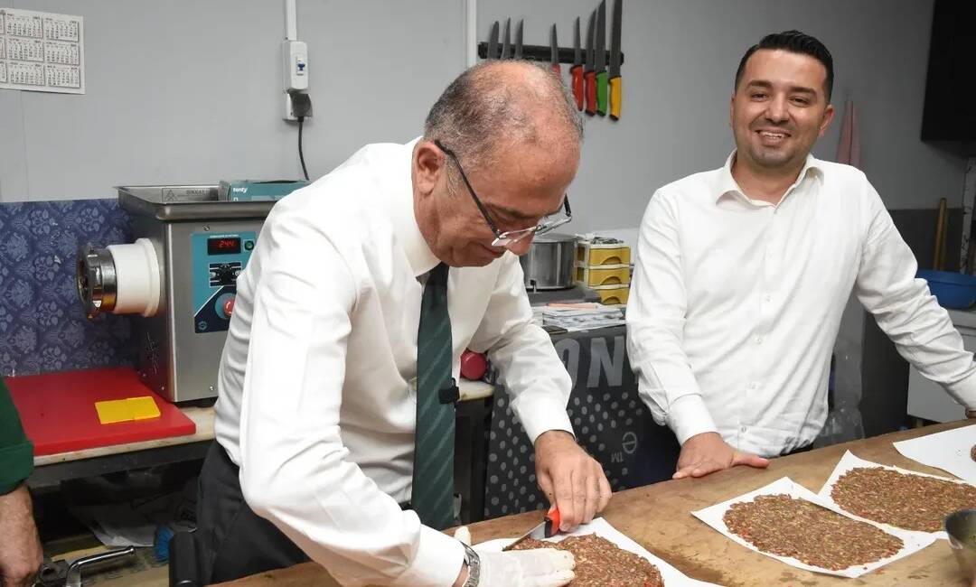 Antakya Belediyesi, 29 Ekim Cumhuriyet Bayramı kapsamında anlamlı ve renkli