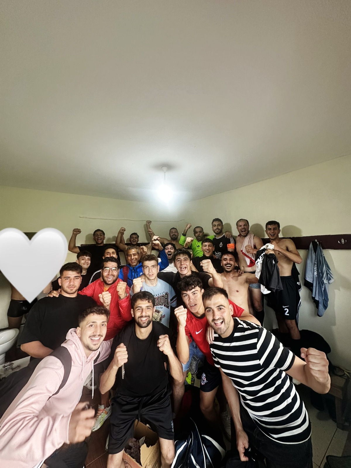 Hatay Süper Amatör Ligi’nin yeni takımı Azganlık Spor, Arsuz deplasmanında