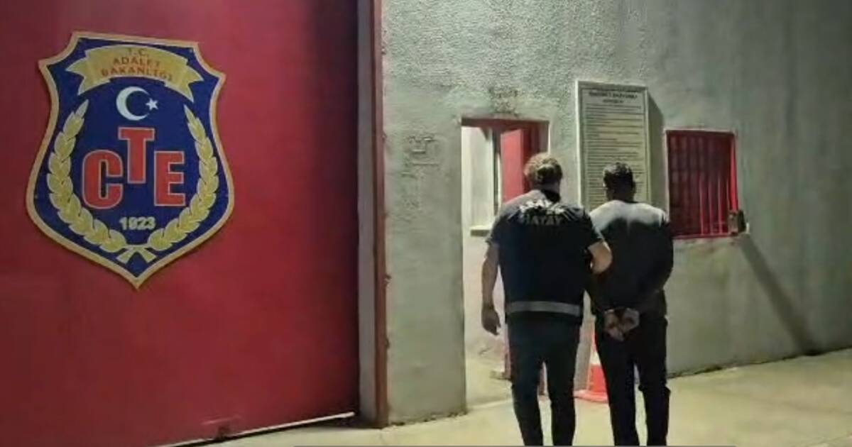 Hatay Emniyet Müdürlüğü ekiplerinin aranan şahısların yakalanmasına yönelik yürüttüğü çalışmalar