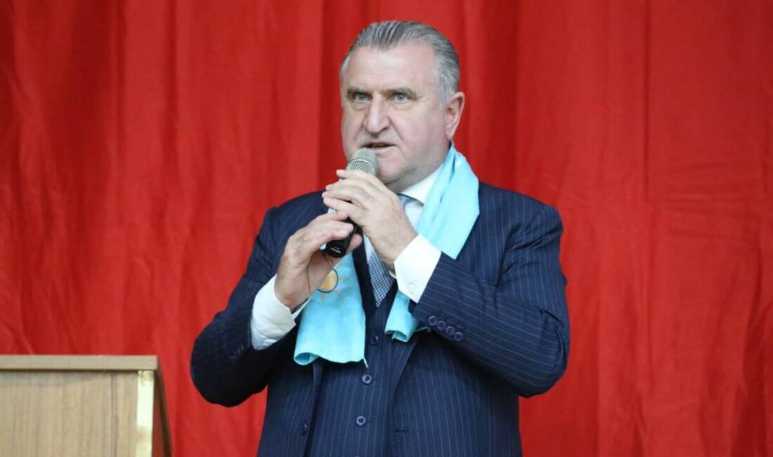 Gençlik ve Spor Bakanı Osman Aşkın Bak, Hatay’ın Altınözü ilçesinde