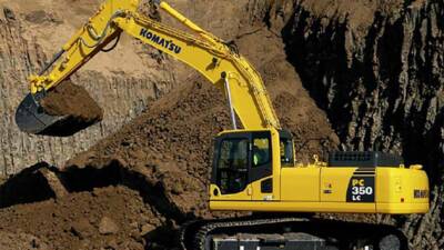 Hatay Büyükşehir Belediyesi, ekskavatör operatörlüğü kursuna katılmak isteyen vatandaşların 10