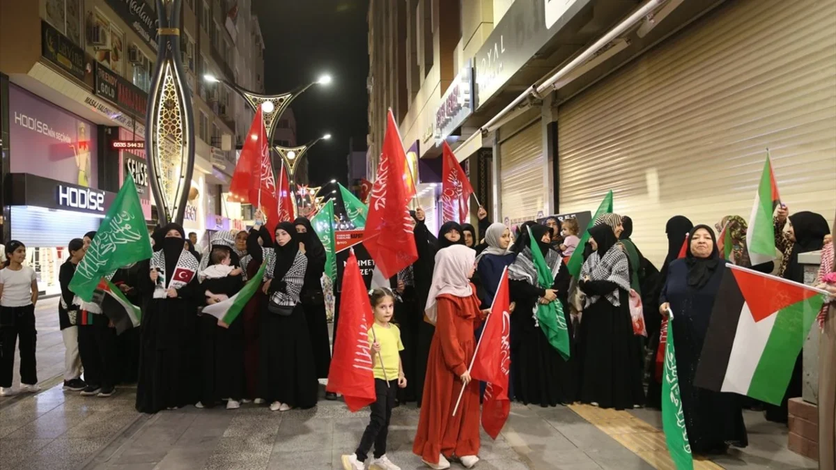 Hatay’ın İskenderun ilçesinde, İsrail’in Gazze’de 8 Ekim 2023’ten bu yana