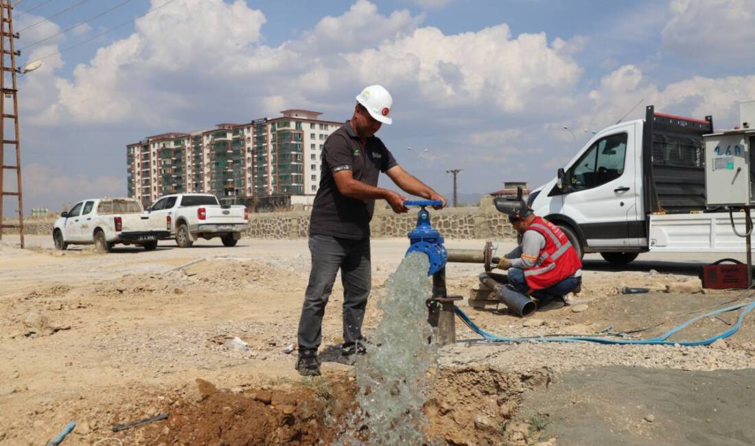 Hatay Büyükşehir Belediyesi, Hassa’da su sorununu çözecek yeni sondaj kuyusunu