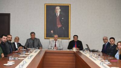 Hatay Mustafa Kemal Üniversitesi (HMKÜ) Rektörü Prof. Dr. Veysel Eren,