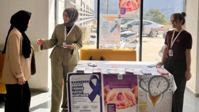 1-31 Ekim Meme Kanseri Farkındalık Ayı kapsamında, Arsuz Devlet Hastanesi’nde