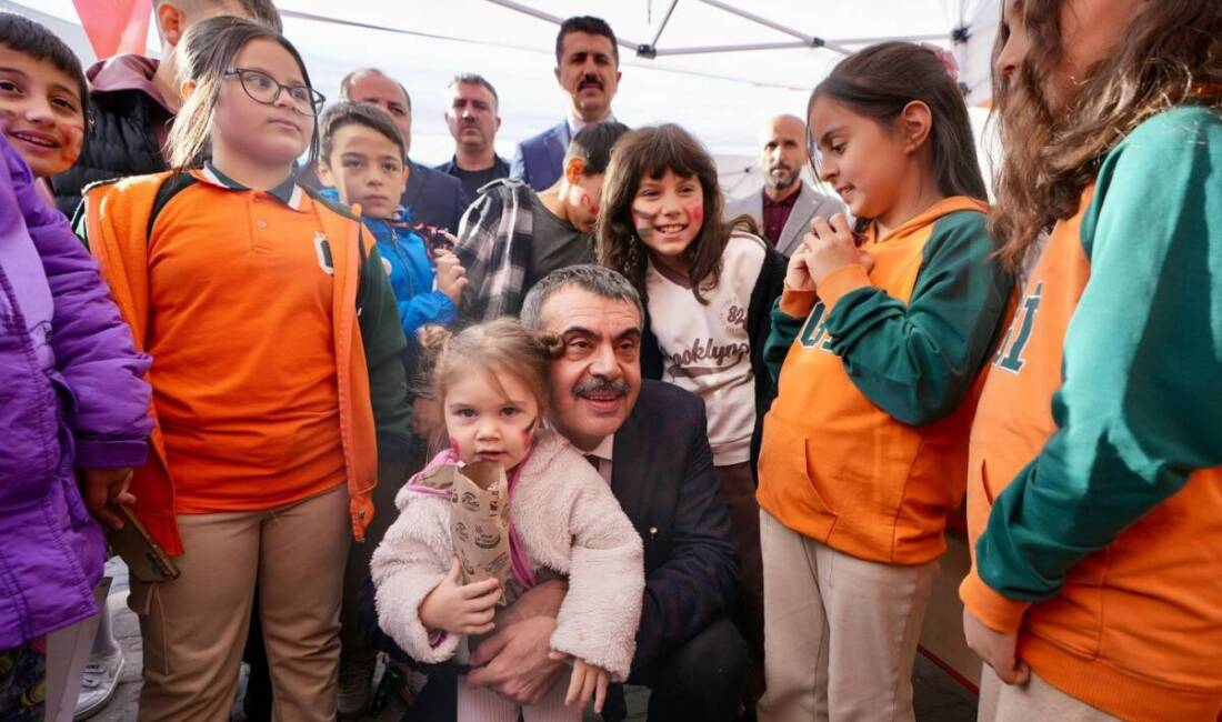 Milli Eğitim Bakanlığı, “Erdem, Değer, Eylem” modeliyle gençleri barışçıl, demokratik