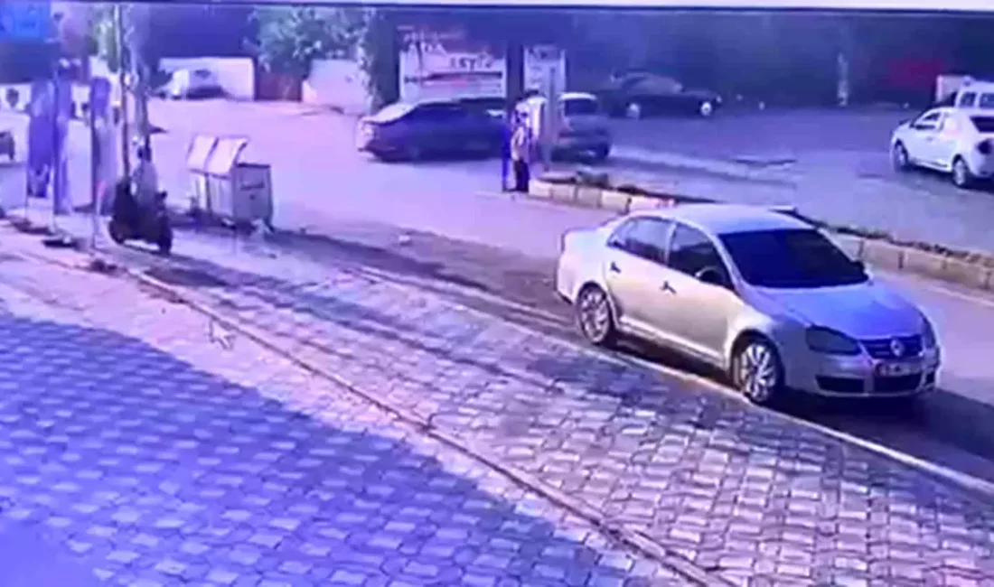 Hatay’ın Dörtyol ilçesinde meydana gelen trafik kazasında iki otomobil kafa