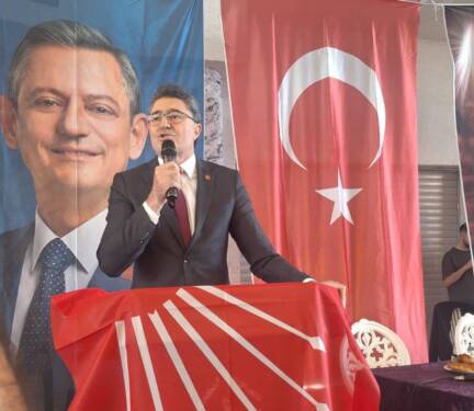 Cumhuriyet Halk Partisi (CHP) Hatay İl Kongresi, yoğun katılımla devam