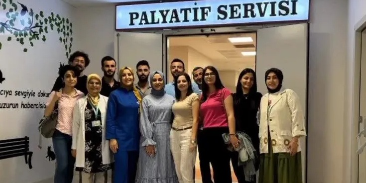 Hatay’ın Dörtyol ilçesinde hizmet veren Devlet Hastanesi Palyatif Servisi, hem
