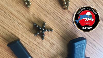 Emniyet ekiplerinin denetimi sonucunda Antalya Güzelburç Mahallesi’nde durdurulan araçta ruhsatsız