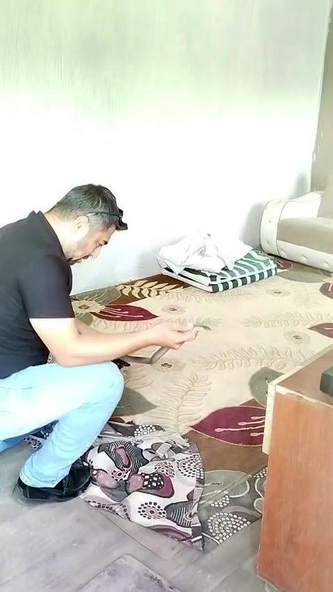 Hatay’ın Payas ilçesinde yaşayan ve “Yılancı Kemal” olarak tanınan Kemal