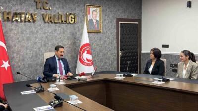 Hatay Valisi Mustafa Masatlı, 24 Kasım Öğretmenler Günü dolayısıyla 8