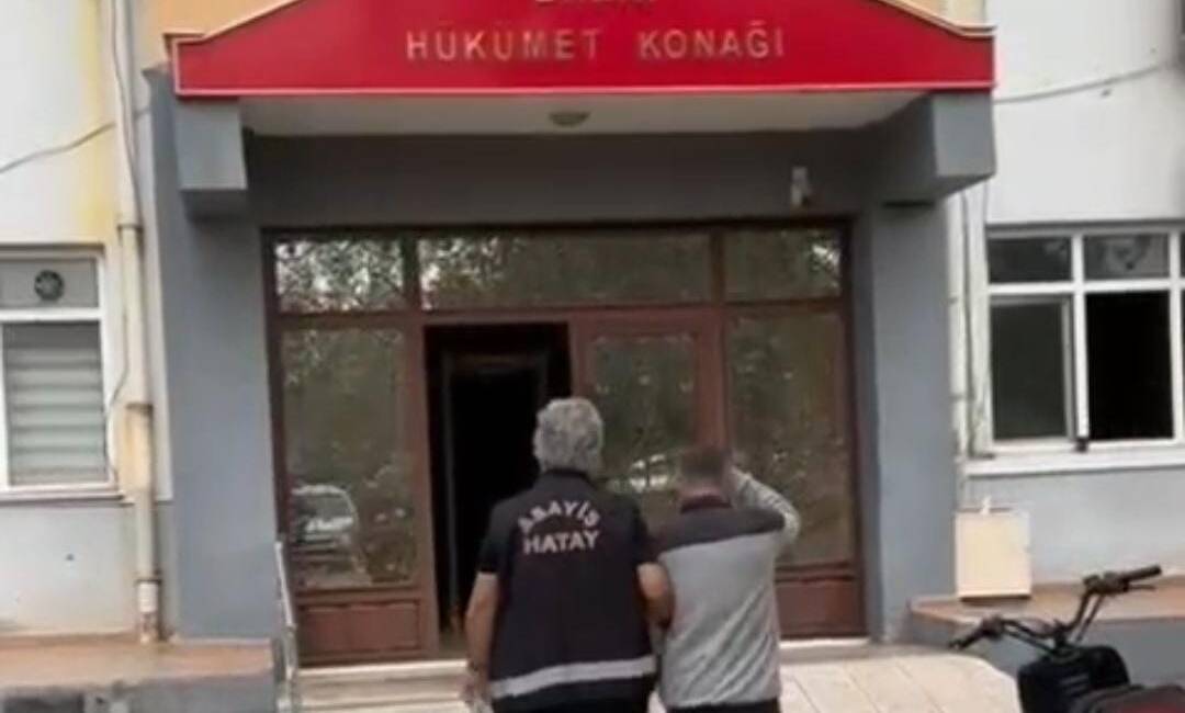 Hatay Emniyet Müdürlüğü ekipleri, aranan şahıslara yönelik yürüttükleri çalışmalar kapsamında