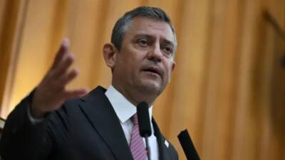 CHP Genel Başkanı Özgür Özel, partisinin TBMM grup toplantısı’nda gündeme