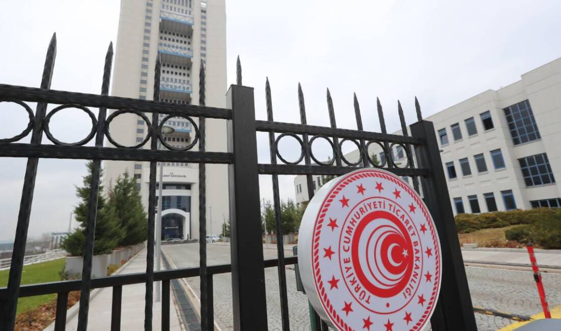 Sınır Kapılarında Taşıt İşlemleri Hızlanıyor Ticaret Bakanlığı, Türkiye’de tescil edilen taşıtlara ilişkin trafik sicil bilgilerinin