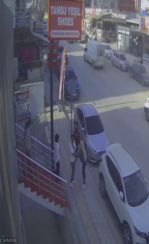 Hatay’da sabah saatlerinde meydana gelen 3.9 büyüklüğündeki deprem, kısa süreli