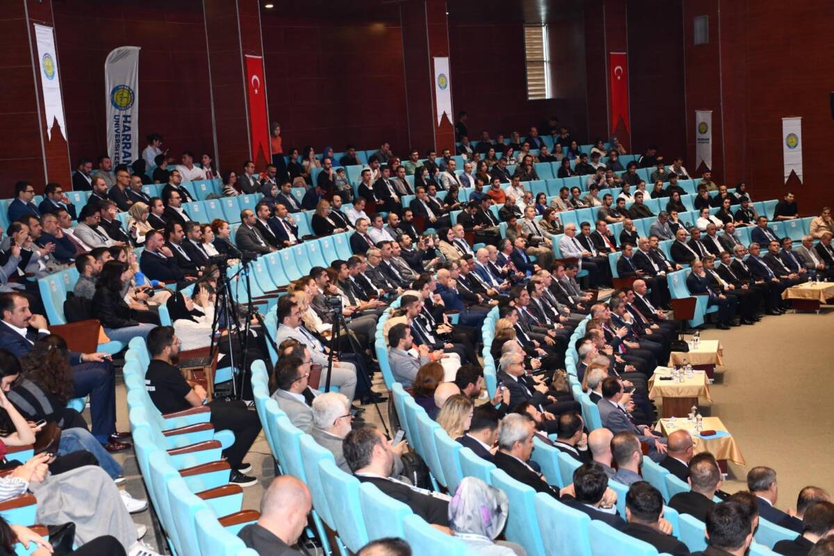 27 Üniversite Şanlıurfa’da Dijital Dönüşüm İçin Buluştu Harran Üniversitesi ev sahipliğinde gerçekleştirilen Akademi İstasyon 2. Koordinasyon Toplantısı,