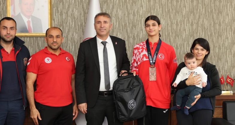 Hatay Gençlik ve Spor İl Müdürü Ali Osman Bebek, Avrupa