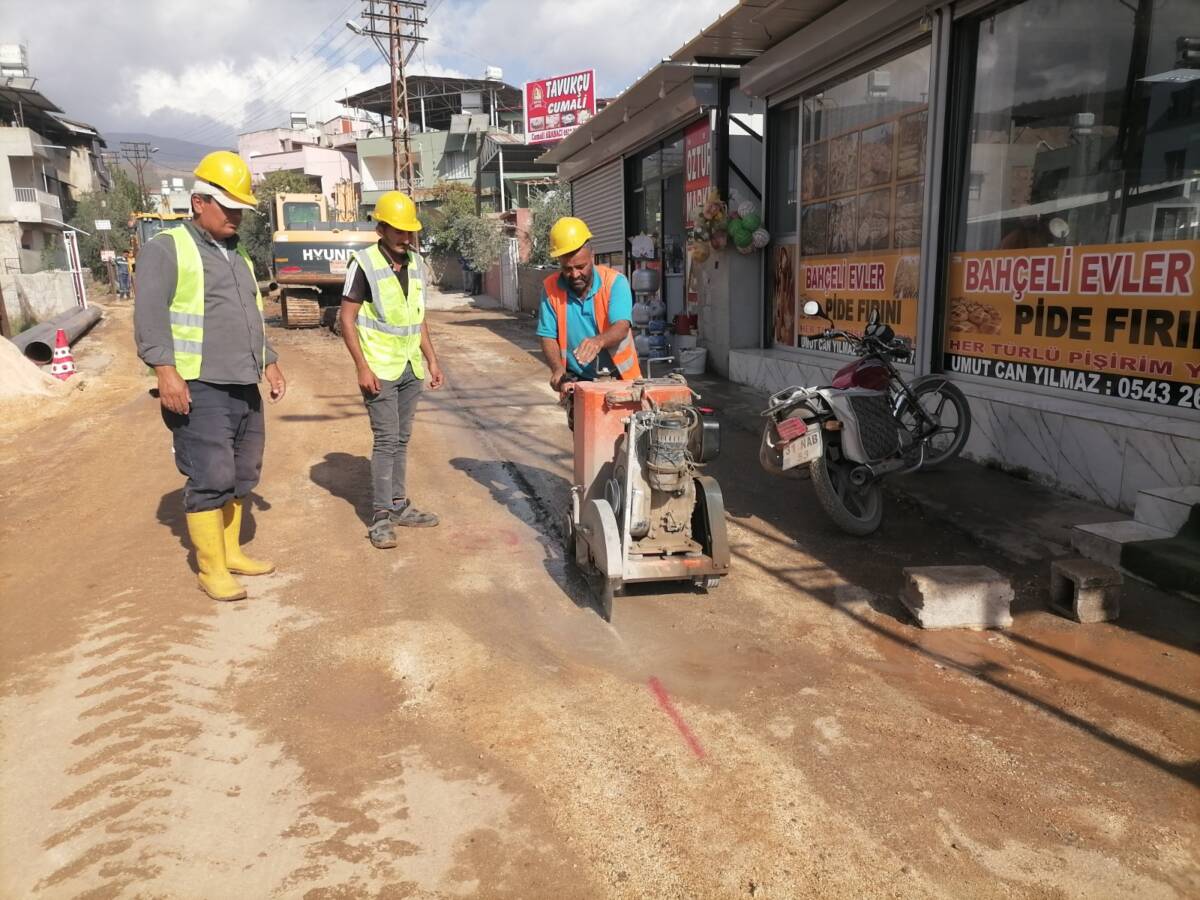 Hatay Büyükşehir Belediyesi (HBB), Kırıkhan ilçesinde uzun yıllardır süregelen içme