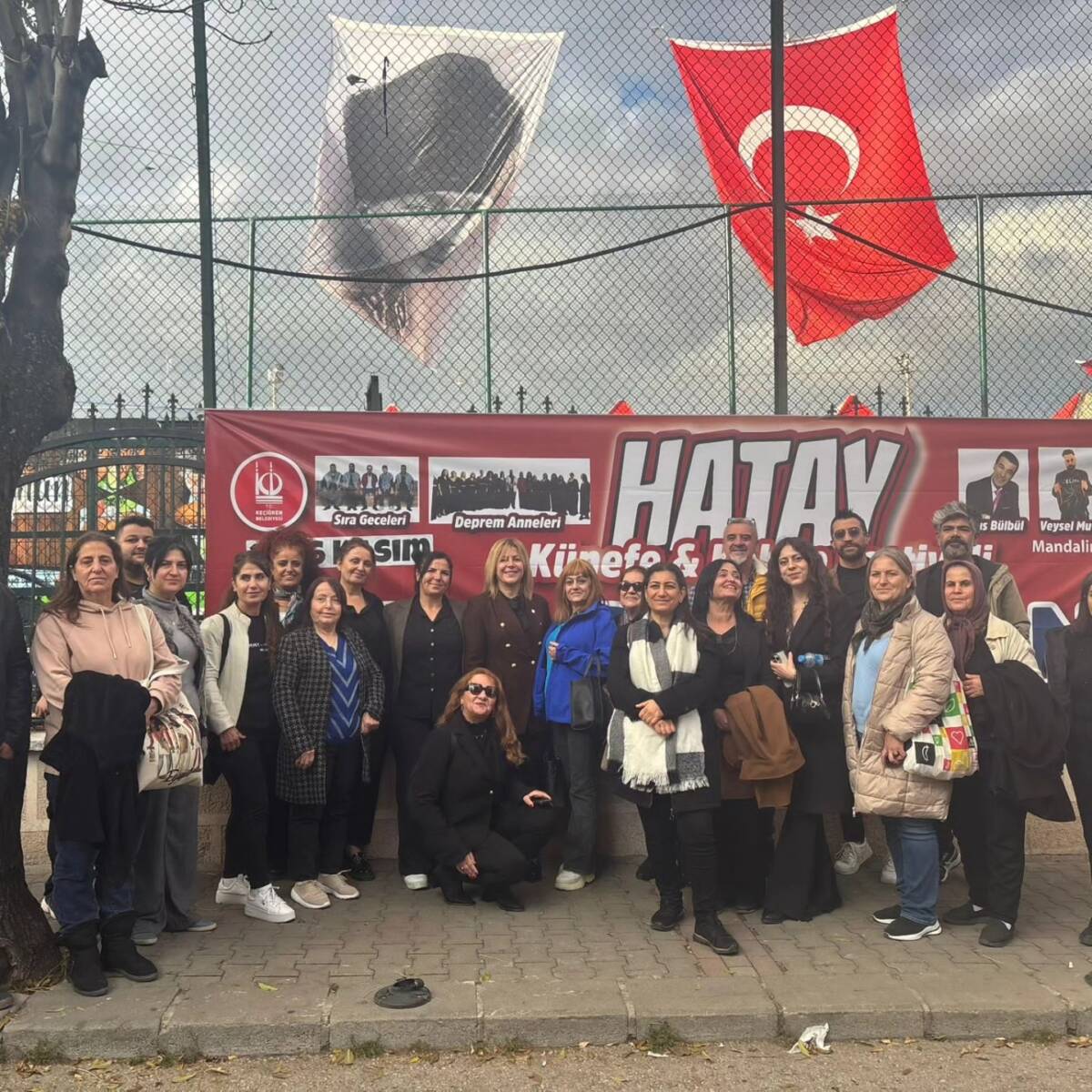 Ankara-Keçiören’de konser vermek üzere başkente giden Deprem Anneleri Korosu, ilçede