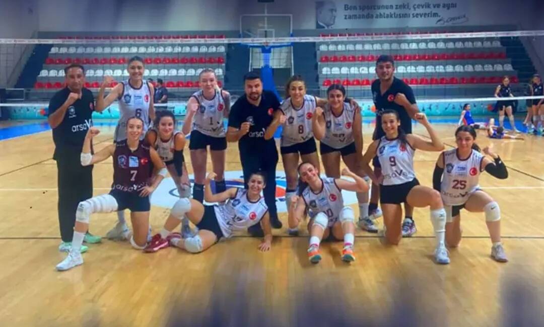 Türkiye Voleybol Federasyonu Kadınlar 2. Lig 13. Grup’ta mücadele eden
