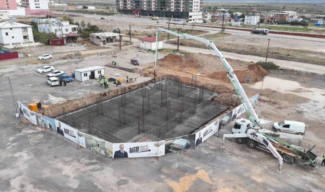 Hatay Büyükşehir Belediyesi (HBB), kent genelinde ailelere destek olacak ve